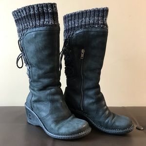 Ugg Skylair black suede sheerling wedge boots sz8